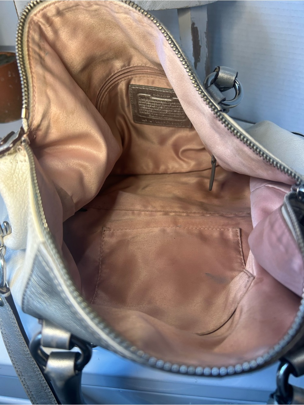 COACH Convertible Shoulder Satchel Hobo Bag Silver And Ivory F15445 Y2K Luxe Bag - Picture 15 of 16